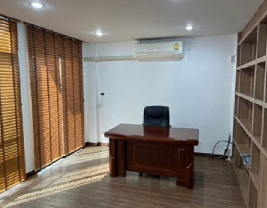 รูป ให้เช่าHome Office 4 ชั้น โครงการ เวิร์ค แอด ไลฟ์ ซอยนวมินทร์ 36 / พื้นที่ใช้สอย 300 ตารางเมตร เหมาะเป็นสำนักงาน จดบริษัทได้ - รูปที่ 7/14