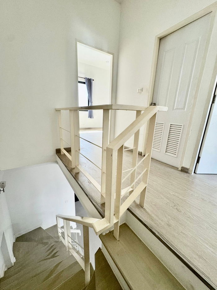 รูป ให้เช่าทาวน์โฮมใหม่ ม.เดอะเซ็นทร้ลฮิลล์ สวนเสือ ศรีราชา - รูปที่ 9/29