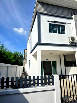 เช่าทาวน์โฮม เมืองชลบุรี ชลบุรี : ให้เช่า | ทาวน์โฮม หมู่บ้านบางแสนเนเจอร์