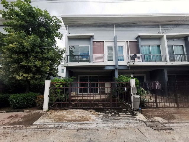 picture FOR SALE  TOWNHOUSE PROPERTY  1969000 BAHT. - 1/8