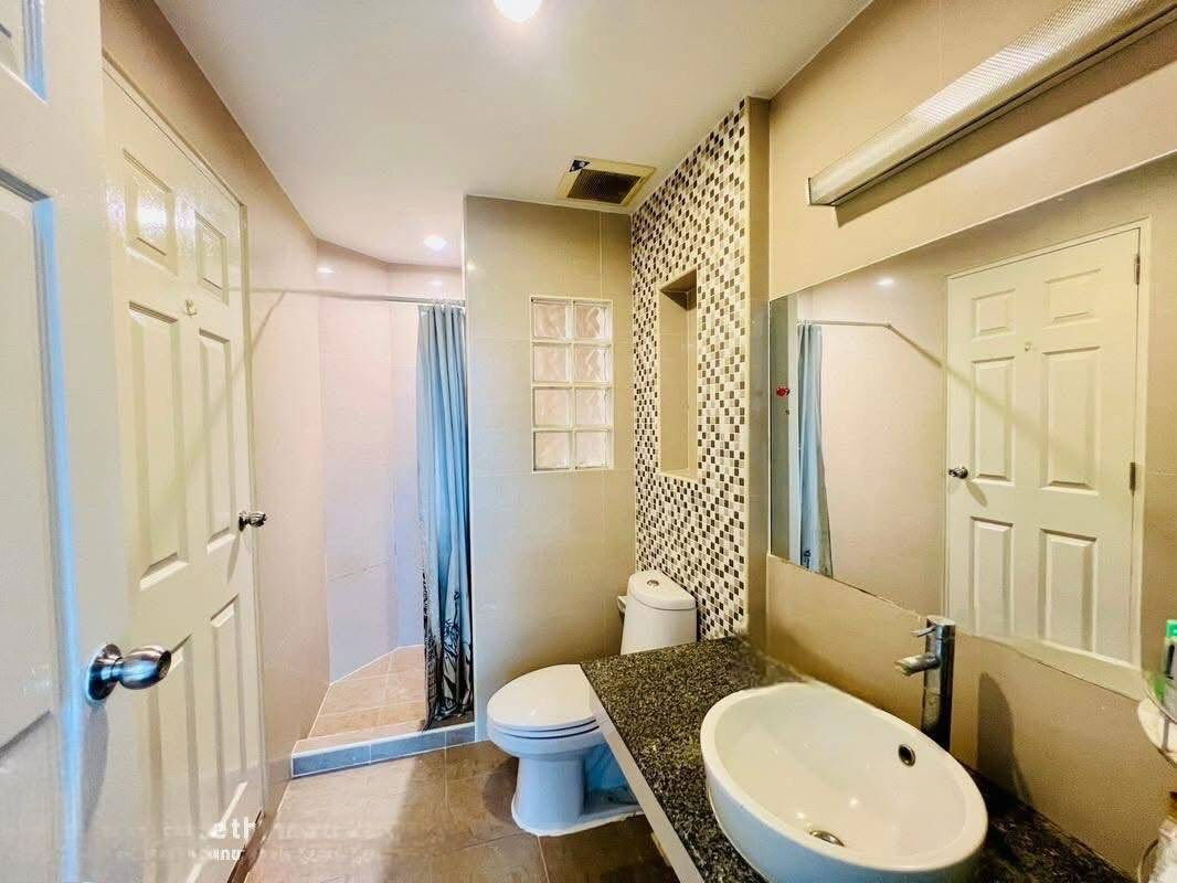 รูป เช่า ให้เช่า ปล่อยเช่า ทาวน์เฮ้าส์ ลาดพร้าว 87 หมู่บ้านเมอริทเพลส Merit Place ราคาถูก สนใจ Line: @951qfbfi - รูปที่ 5/5