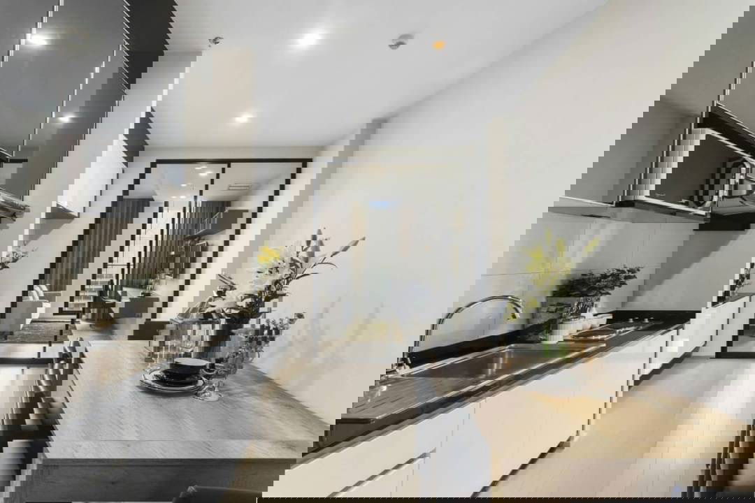 รูป 🟠ให้เช่าคอนโด - 1 ห้องนอน 47.5 ตร.ม. ที่ Noble Ploenchit - รูปที่ 2/9