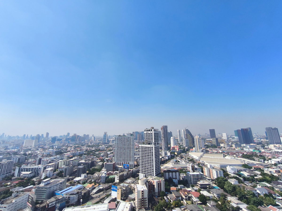 รูป 🌆 ให้เช่า: Nue Noble Ratchada – Lat Phrao | ใกล้ MRT ลาดพร้าว | ชั้นสูง วิวเมือง พร้อมอยู่ @90condo 🌃 - รูปที่ 9/10