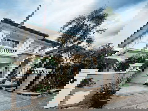 Luxury detached houses at Ladawan Ramintra Km.2 — Prime location near BTS Lad Pla Khao.