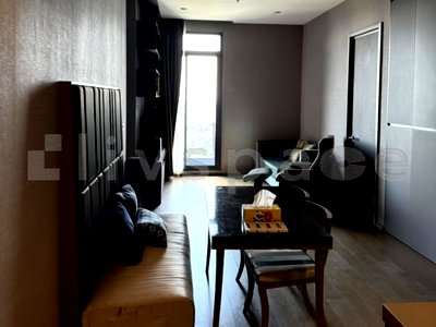 คอนโดให้เช่า : ▚ LE234ツ [ให้เช่า] ราคาดีที่สุดใจกลางสาทร! The Diplomat Sathorn 3 นอน 85 ตร.ม. ชั้นสูง วิวโล่งไม่บล็อก ติด BTS สุรศักดิ์ 0 เมตร เพียง 75,000!