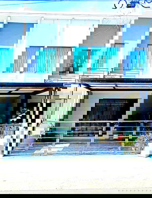 ทาวน์โฮมให้เช่า : ให้เช่าทาวน์โฮม 2 ชั้น 18 ตร.ว. ดอนเมือง-สรงประภา รพ.ทหารอากาศ สีกัน 1 กม.145 ตร.ม. เทคนิคดอนเมือง 700 ม. 3 นอน 2 น้ำ