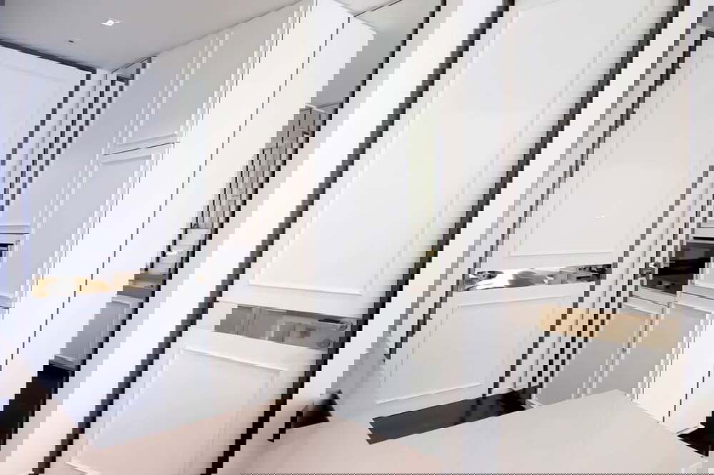 รูป 🔥 สำหรับเช่า !! วิวสวน, ชั้นสูง 24++, ตกแต่งสไตล์โมเดิร์น !! 🔥 Code C20250100014........28 Chidlom, 1 ห้องนอน, 1 ห้องน้ำ, แต่งครบ, พร้อมเข้าอยู่📣📣 - รูปที่ 4/22