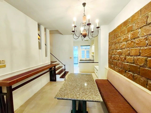 รูป ให้เช่าทาวน์โฮม 3 ชั้น 4นอน หรูมาก รัชดาภิเษก40-48 BTSรัชโยธิน 800 ม. พร้อมเฟอร์ฯครบครัน 22ตร.วา. 264 ตร.ม. 3 น้ำ โฮมออฟฟิศ - รูปที่ 7/8