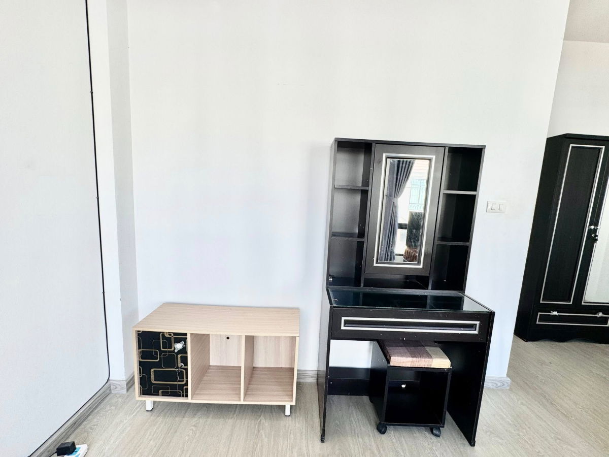 รูป ให้เช่าทาวน์โฮมใหม่ ม.เดอะเซ็นทร้ลฮิลล์ สวนเสือ ศรีราชา - รูปที่ 12/29