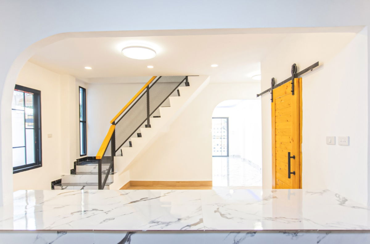 รูป ST0033 | ขาย HOME OFFICE 4 ชั้น BIGSIZE 🚆 MRT สุทธิสาร ≈ 1.5 กม. 💰 พิเศษเพียง 22 ลบ. 🎁 ฟรีค่าโอน - รูปที่ 11/36