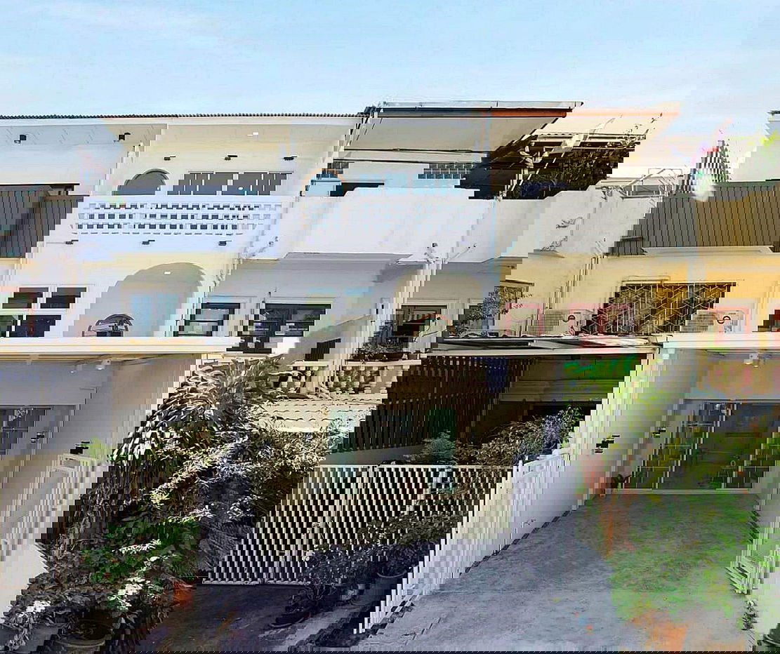 รูป ทาวน์โฮม 3 ชั้น รีโนเวทใหม่ สไตล์มินิมอล   ประชาอุทิศ 62  ทุ่งครุ  ใกล้ทุ่งครุพลาซ่า 61 - รูปที่ 1/22