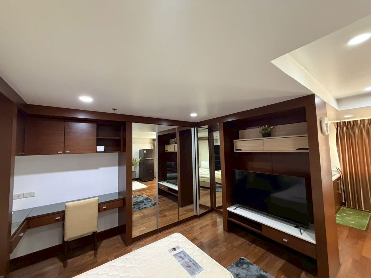 รูป ให้เช่าคอนโดเดอะนานย์เพลส /ตรงข้ามห้างพาราไดร์พาร์ค/รถไฟสถานีสวนหลวง ร.9 (98/45)320 - รูปที่ 24/31