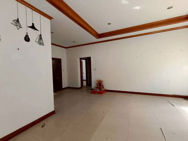 picture FOR SALE HOUSE PROPERTY 2320000 BAHT. - 4/8