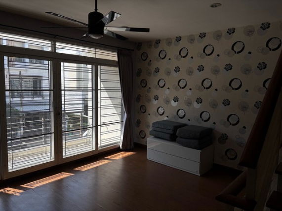 รูป HU7068 ทาวน์โฮมให้เช่า บ้านกลางเมือง เออร์บาเนี่ยน ศรีนครินทร์ กรุงเทพมหานคร - รูปที่ 7/8