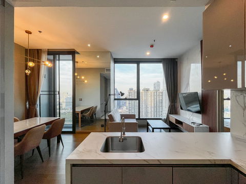 FQ Condo for sale: The Esse at Singha Complex, price 10,500,000 baht [HJs251001]