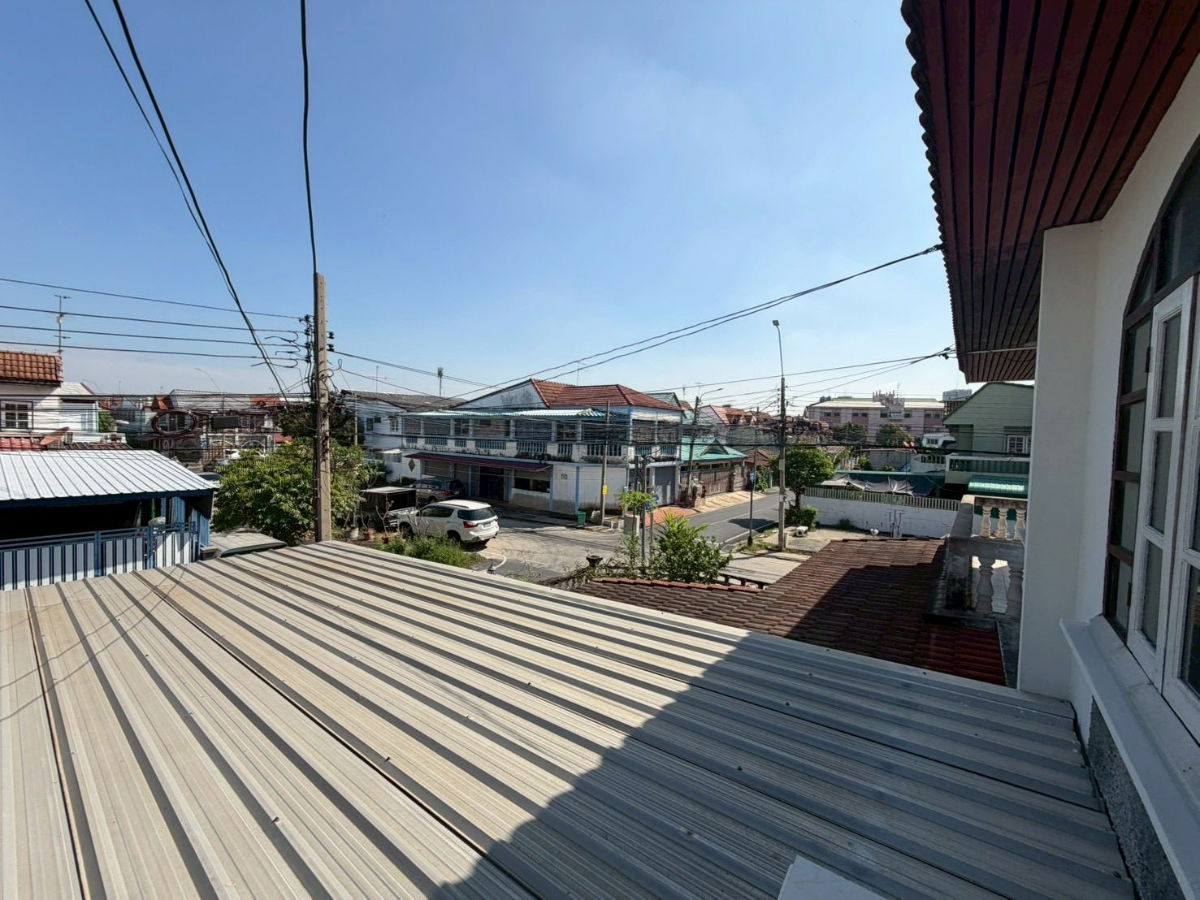 รูป ขายบ้านแฝด 2 ชั้น หมู่บ้านบัวทอง ขนาด 30 ตารางวา 3 ห้องนอน 1 ห้องน้ำ จอดรถได้ 2 คัน - รูปที่ 16/16