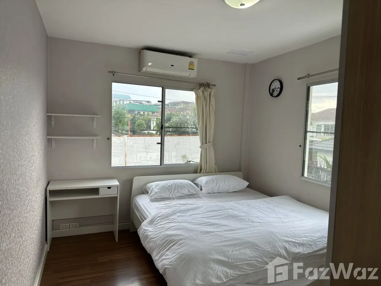 picture For Sale / Rent: Fully Renovated House (Corner Plot 5945909 - 19/41