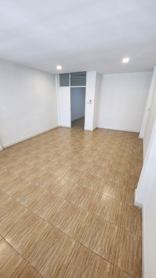 รูป White House 3 นอน 3 น้ำ ให้เช่า CBD ย่านสาทร ถนนนราธิวาสราชนครินทร์ ถนนสาธุประดิษฐ์ BTS ช่องนนทรี  - รูปที่ 9/20