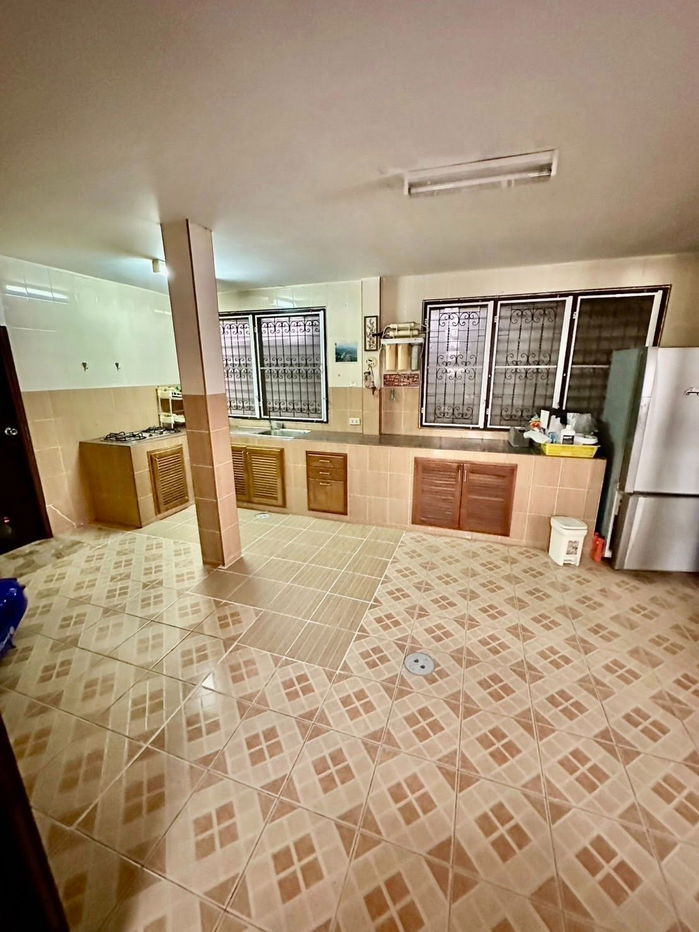 รูป HR3106ขายบ้านเดี่ยวหลังใหญ่ 70 ตร.ว. หมู่บ้านชัยพฤกษ์ รามอินทรา – วัชรพล (เฟส 2) พื้นที่กว้างขวาง    บรรยากาศร่มรื่น ทำเลศักยภาพเชื่อมต่อทุกความสะดวก - รูปที่ 5/9