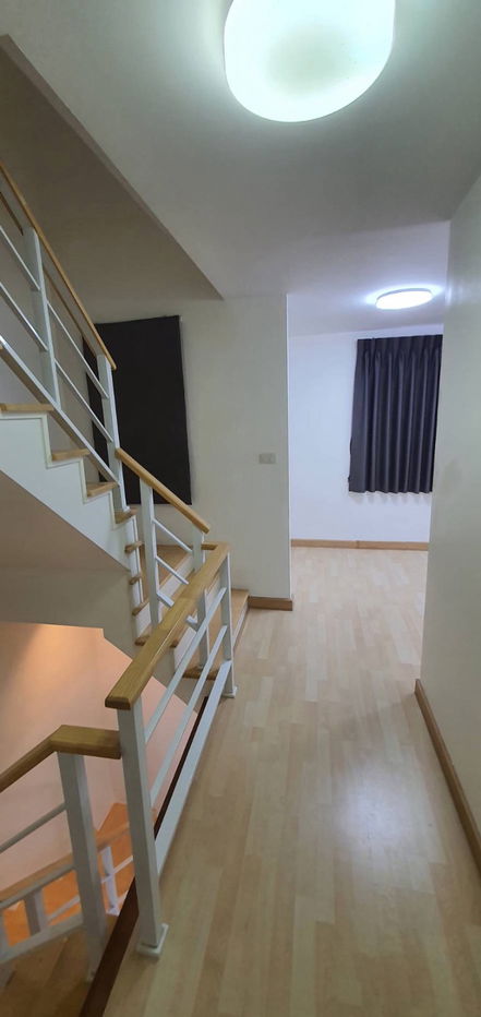 รูป ให้เช่าทาวน์เฮ้าส์ 3 ชั้น เดอะคอนเนคอัพ 3 ซอยลาดพร้าว 126 บ้านสวย พร้อมเข้าอยู่ทันที (N.1960) - รูปที่ 3/10