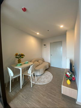 ปล่อยเช่าคอนโด12,000บาท Rental/出租