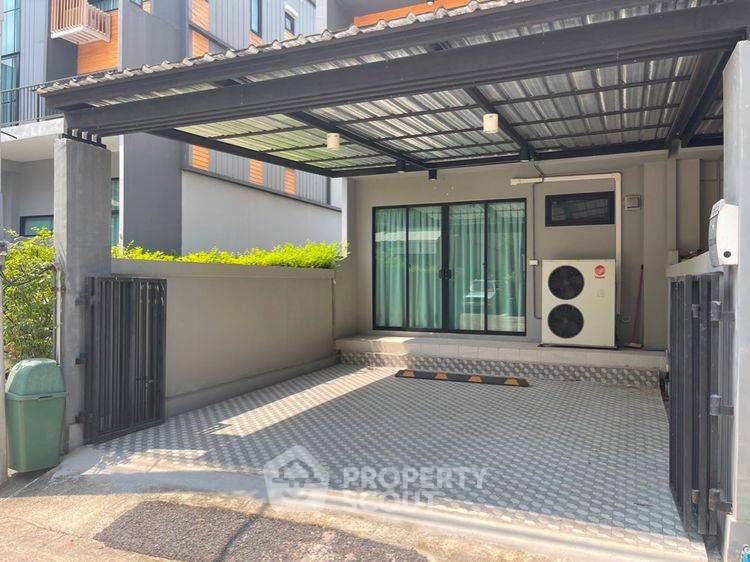 รูป ทาวน์เฮ้าส์ 3-ห้องนอน ใน บางแก้ว (ID 2448426) - รูปที่ 2/7