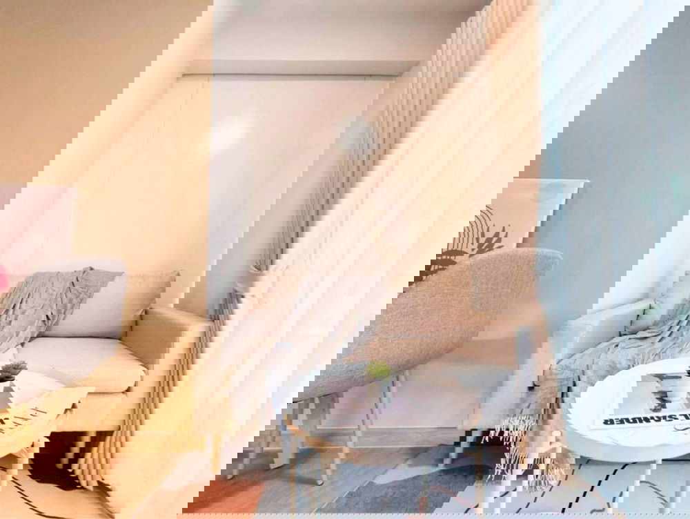 รูป Call : 092-441-1881 ขายคอนโด เอ สเปซ สุขุมวิท 77 ใกล้รถไฟฟ้าสีเหลือง สถานีศรีนุช 45.68 ตารางเมตร 1 ห้องนอน ชั้น1 วิวสระส่วนตัว ตึกF ตกแต่งครบ - รูปที่ 4/12