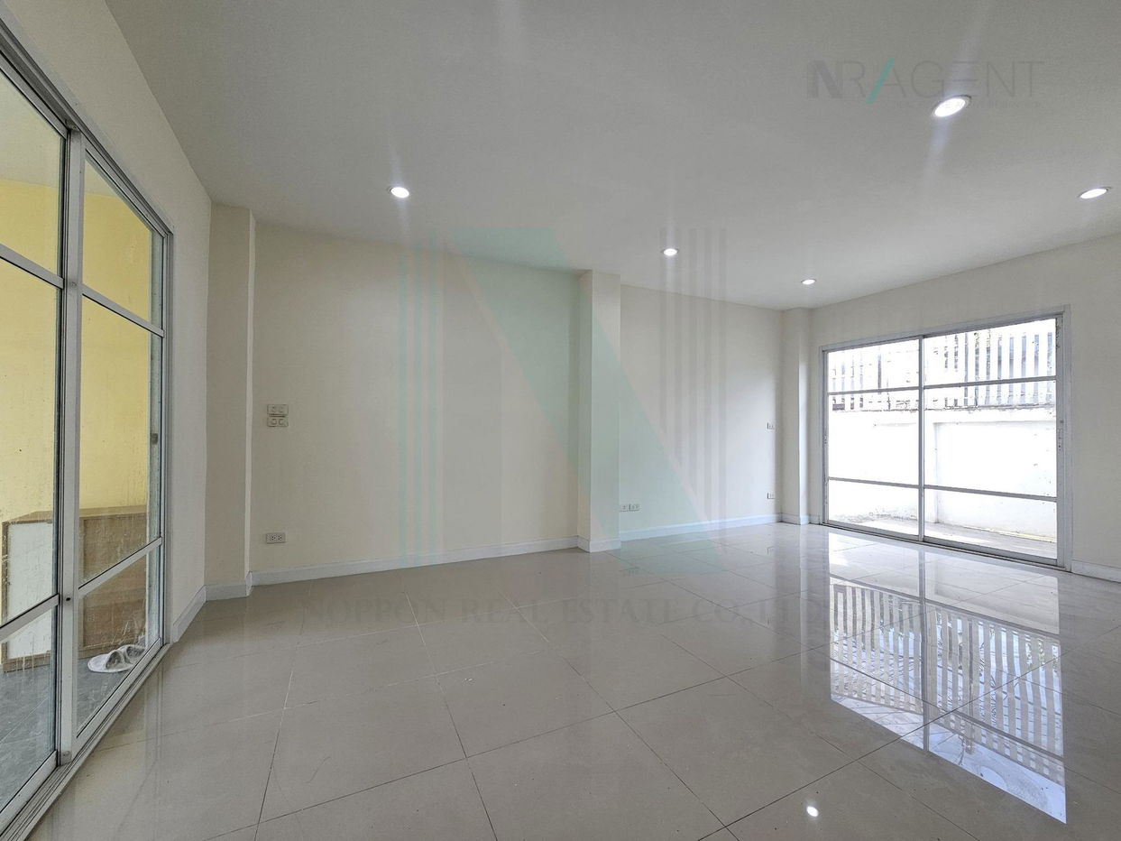 รูป 📌 ขายทาวน์โฮม โครงการ เดอะ เบทโต้ เอกชัย-กัลปพฤกษ์ 3 ชั้น 3 ห้องนอน 3 ห้องน้ำ - รูปที่ 6/8