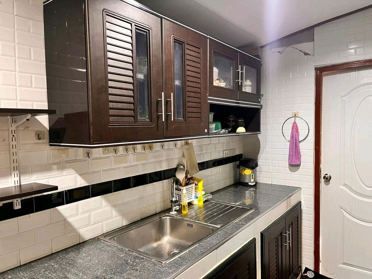 รูป ให้เช่าบ้านแฝด The plant theparak (ซอย ศรีมิตร ) ไกล้4แยกเทพารักษ์ ไกล้BTS ศรีเทพาพร้อมเฟอร์นิเจอร์ พร้อมเข้าอยู่ หิ้วกระเป๋าได้เลย - รูปที่ 5/22