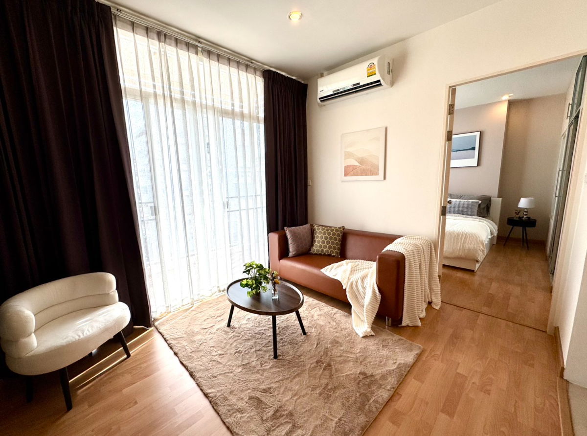 รูป ขายคอนโดเด่น  1 ห้องนอน  1 ห้องน้ำ  1 ห้องครัว  1  ที่จอดรถ - รูปที่ 1/10