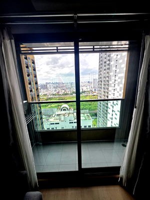 เช่าคอนโด เอสพลานาด รัชดาภิเษก : 🎉 ให้เช่าคอนโด ลุมพินี สวีท เพชรบุรี-มักกะสัน อาคาร 1 ชั้น 31 1 ห้องนอน ขนาด 27 ตรม ใกล้ ตลาดธนภูมิ