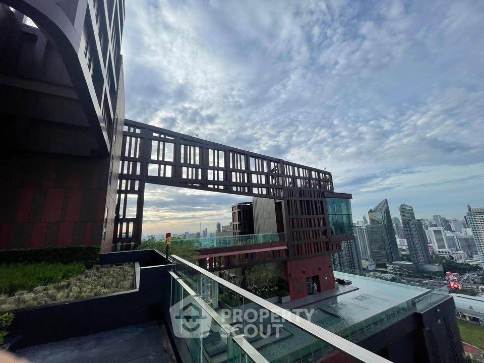 รูป คอนโด 2-ห้องนอน ที่ ไลฟ์ อโศก ไฮป์ ใกล้ ARL มักกะสัน (ID 2324634) - รูปที่ 10/10