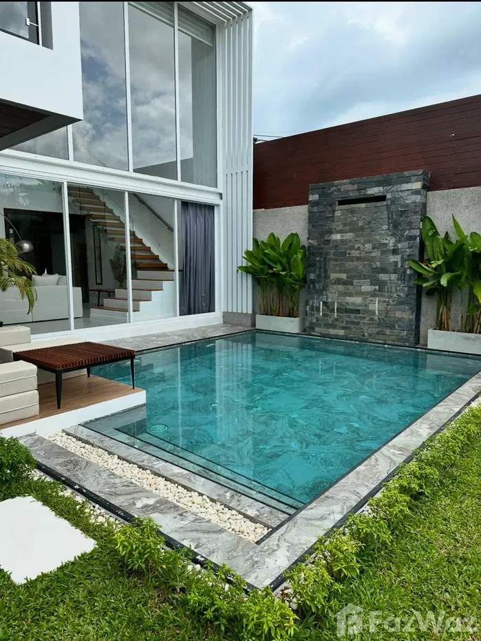 picture VILLA WITH SWIMMING POOL 5932032 - 2/26