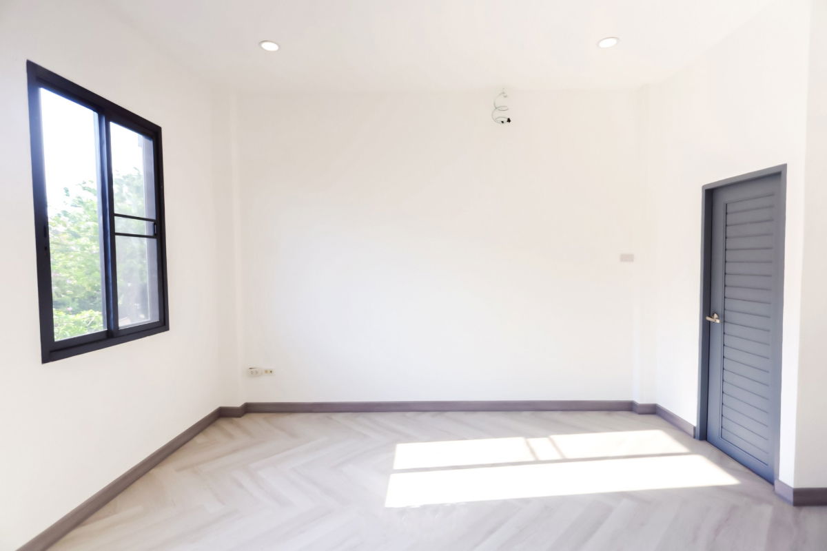 รูป ST0036 | ขายทาวน์เฮ้าส์ 3 ชั้น “น้อง INDY” 🚆 MRT โชคชัย 4💰 พิเศษเพียง 5.99 ลบ. 🎁 FREE ค่าโอน  - รูปที่ 12/23