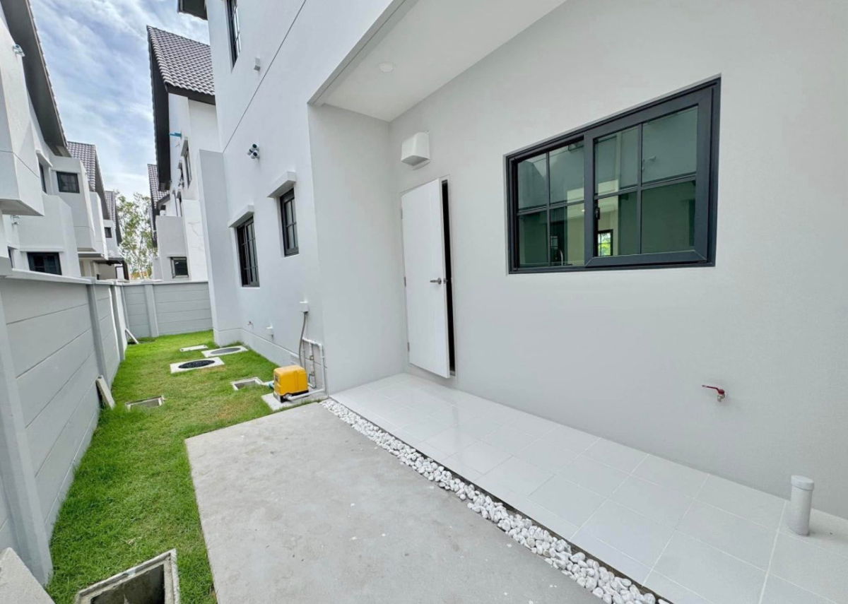 รูป 🏡 ขายบ้านเดี่ยวหรู Centro Bangna (เซนโทร บางนา) ติดเมกะบางนา   ทำเลทอง ใกล้แหล่งช้อปปิ้งและสิ่งอำนวยความสะดวกครบครัน - รูปที่ 8/8