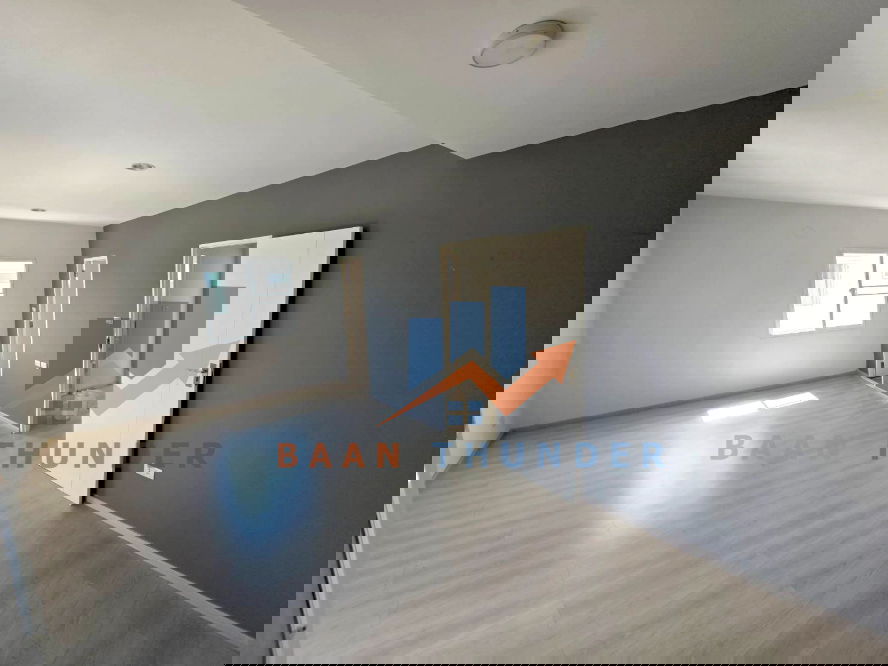 รูป ขาย บ้านแฝด วิลลาจจิโอ ปิ่นเกล้า - ศาลายา 35 ตารางวา บ้านใหม่ไม่เคยเข้าอยู่ - รูปที่ 8/15