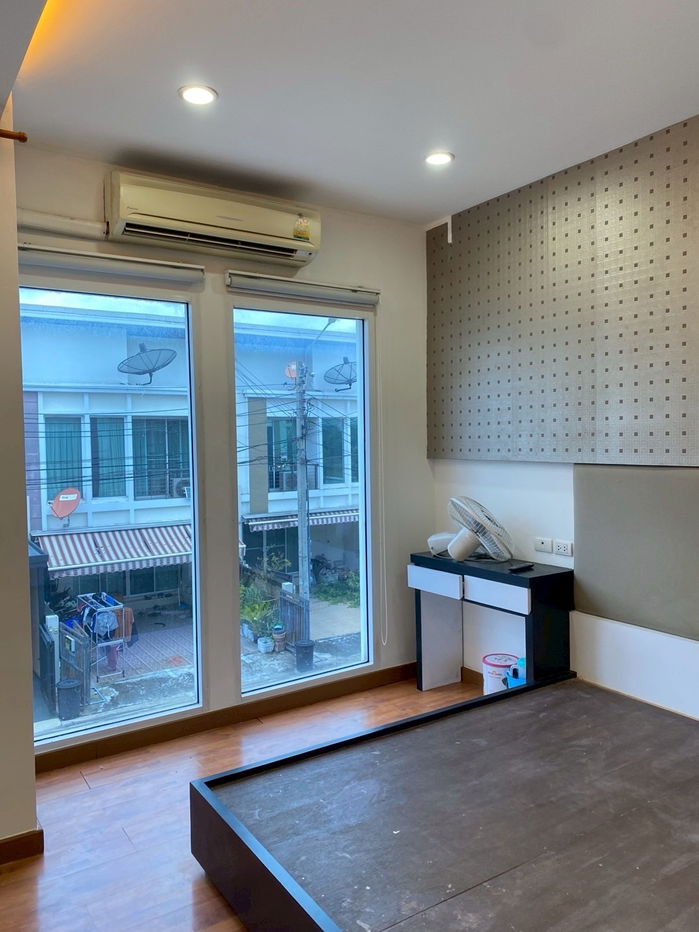 รูป T0039 | ขาย หมู่บ้านกลางเมือง เอสเซ้นส์ อ่อนนุช – วงแหวน 💰 ขายเพียง 2.89 ลบ.  - รูปที่ 11/18