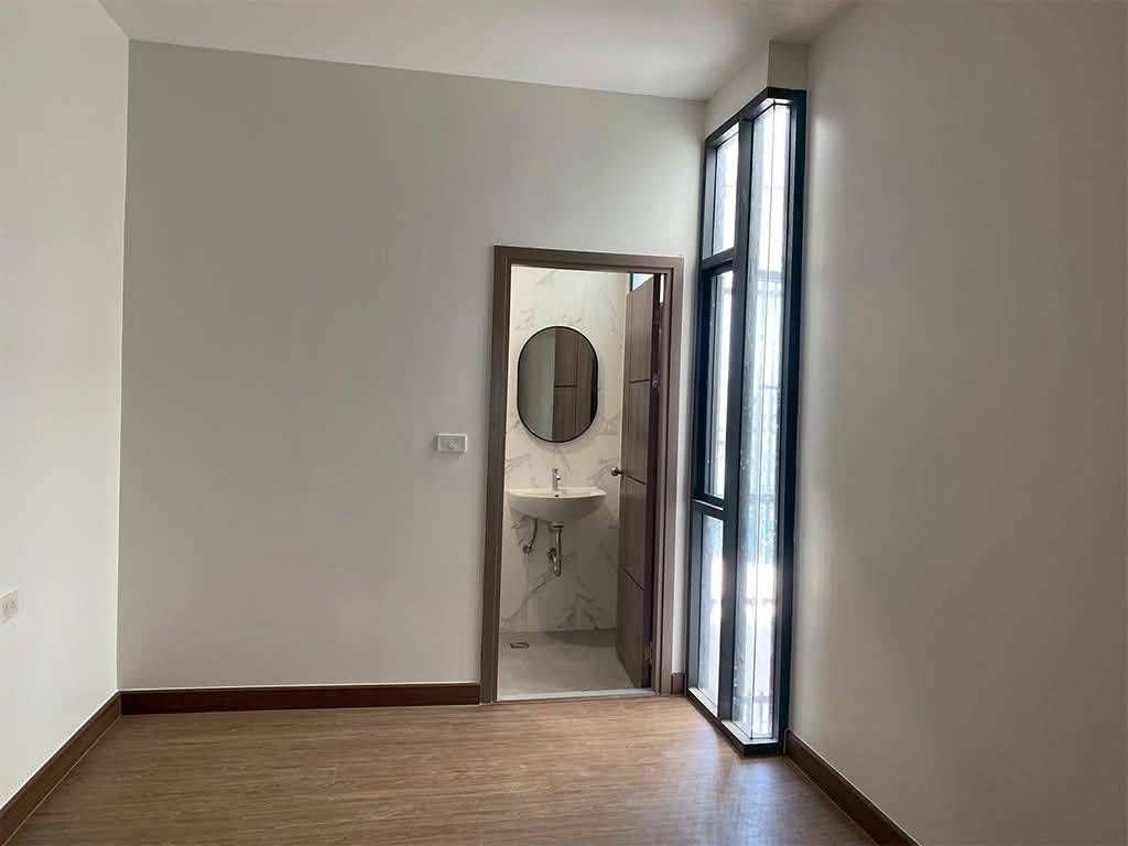 รูป ขายอาคารพาณิชย์ 4.5 ชั้น รีโนเวทใหม่ ซอยประชาสงเคราะห์ 33 ใกล้พระราม 9 – รัชดา - รูปที่ 14/16