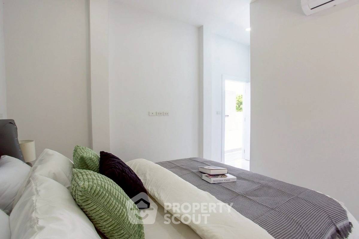 รูป วิลล่า 4-ห้องนอน ที่ ทองธารินทร์ หัวหิน ใกล้ บ้านศิลปินหัวหิน (ID 2507071) - รูปที่ 7/28