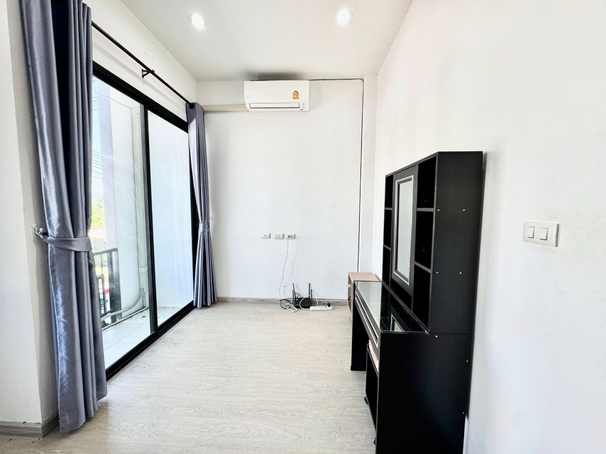 รูป ให้เช่าทาวน์โฮมใหม่ ม.เดอะเซ็นทร้ลฮิลล์ สวนเสือ ศรีราชา - รูปที่ 6/29