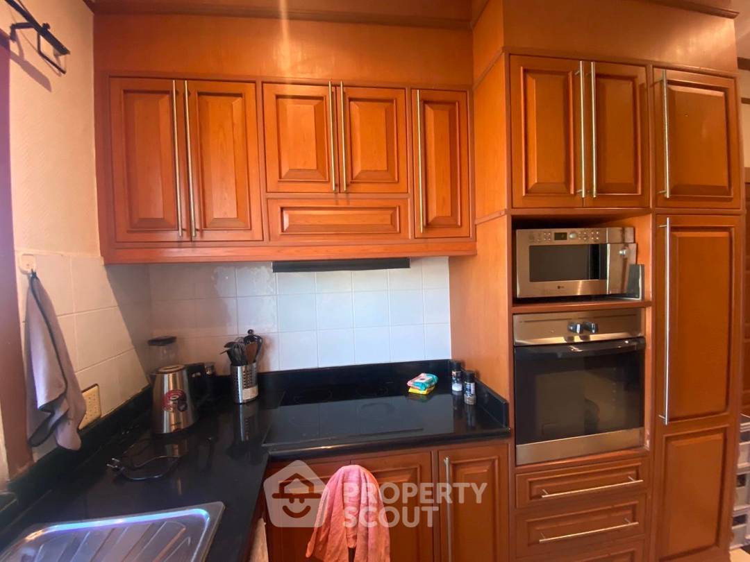 รูป คอนโด 1-ห้องนอน ที่ วิวทะเล 3 ใกล้ ถนนพระตำหนัก พัทยา (ID 2506853) - รูปที่ 5/16