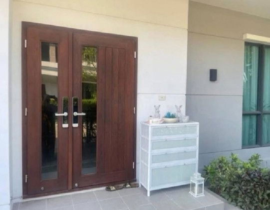 รูป ให้เช่าบ้านเดี่ยว 2 ชั้น โครงการเดอะ ซิตี้ พระราม 9-รามคำแหง ถนนกรุงเทพกรีฑาตัดใหม่ เฟอร์นิเจอร์ครบ อยู่อาศัย - รูปที่ 3/12