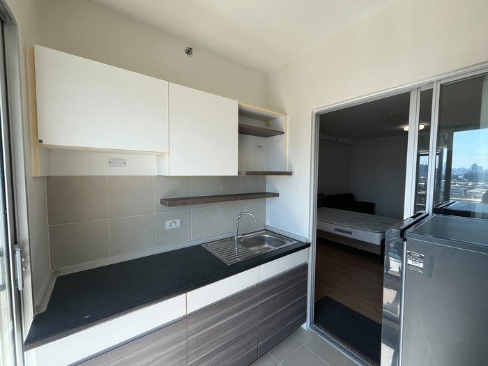 รูป 💥💥ขายคอนโดพร้อมอยู่!! ศุภาลัย เวอเรนด้า รัชวิภา-ประชาชื่น Stu.31.26 ตร.ม.ชั้น 12 ตึก East ขาย 1.95 ล้านบาท!!💥💥สอบถาม LINE ID: @atfirm📲 - รูปที่ 9/11