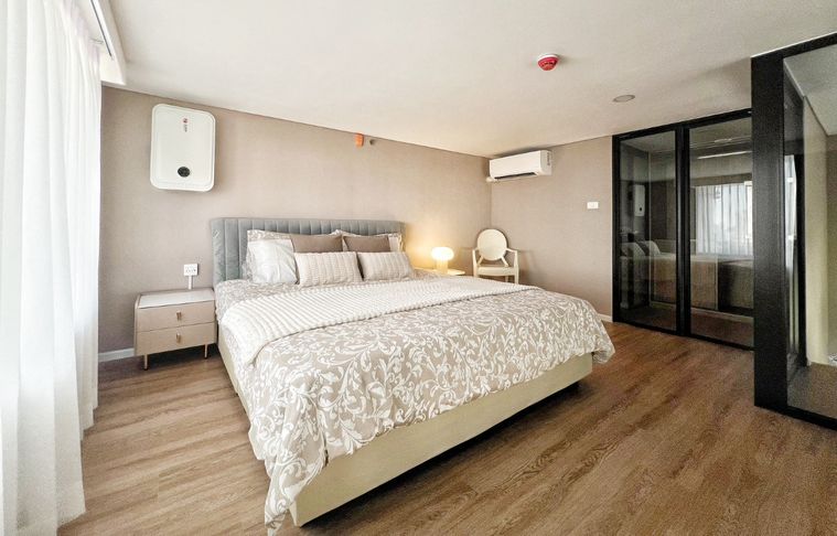 ให้เช่าคอนโด แลนด์มาร์ค แอทเอ็มอาร์ทีเอ สเตชั่น Landmark@MRTA Station รูปแบบห้อง: DUPLEX 2 ห้องนอน 2 ห้องน้ำ ใหม่ ใหญ่ ครบ ถูก