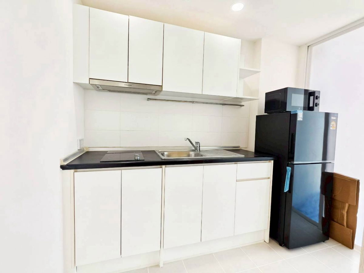 picture The Light Condominium WR-04112 - 10/14