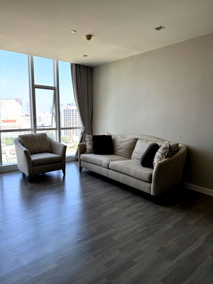 คอนโด BTS เซนต์หลุยส์ : (เจ้าของขายเอง) The Room Sathorn ถ.ปั้น ห้องไม่มีบิ้วอิน 