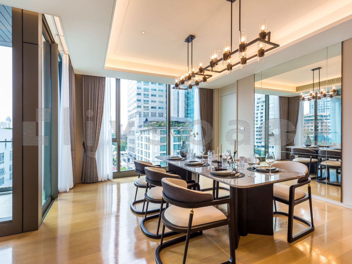 รูป ▚ LE230ツ [ให้เช่า] Baan Sindhorn พักผ่อนระดับ Ultra Luxury ! 2 นอน 168 ตร.ม. ห้องหรู ส่วนตัวที่สุด พร้อมบริการ Concierge ราคาพิเศษเพียง 220K!! - รูปที่ 2/19