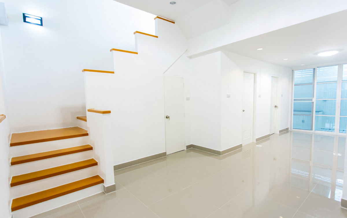 picture ST0034 | 4-story Townhome “Nong Moo Sawan 1” 💥 From 7.29 million THB, now only 6.99 million THB! 🚆 MRT Sutthisan ≈ 1.3 km. - 4/24