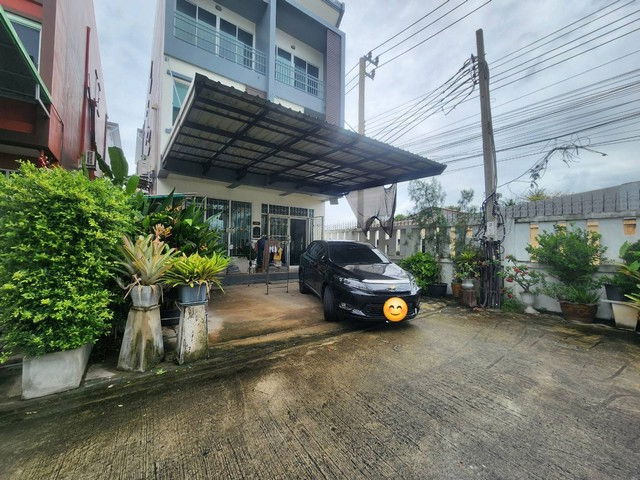 รูป ขายทาวน์โฮม 3 ชั้น โครงการ ฟูลเฮาส์ บางแวก94 ตกแต่งแล้ว พร้อมอยู่ ถนนกว้าง เหมาะทำโฮมออฟฟิต ใกล้แหล่งชุมชน - รูปที่ 2/8