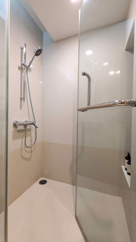 picture Noble                          Ploenchit  - 8/12